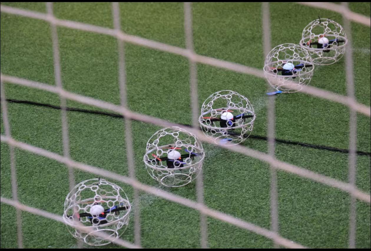 足球无人机套装